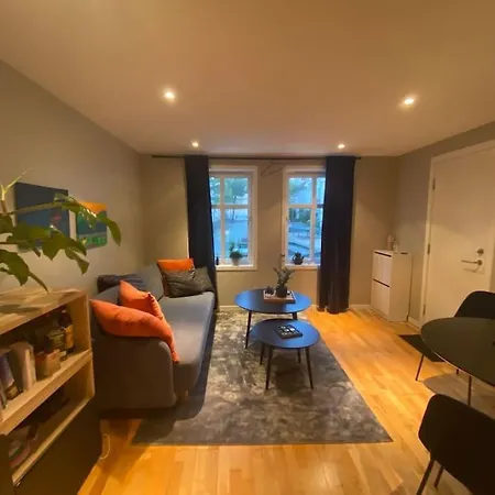 Koslig Leilighet I Bergens Smoroye